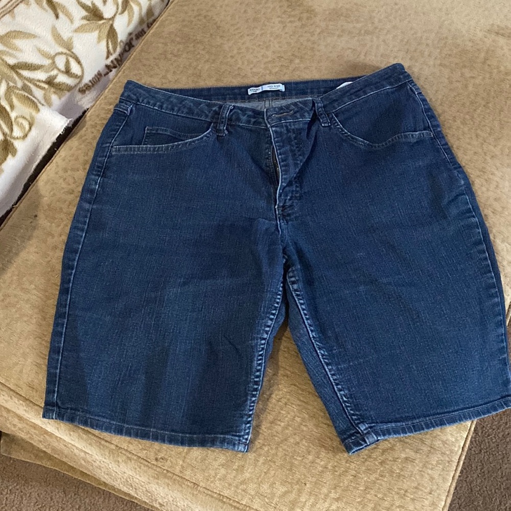 Jean Bermuda